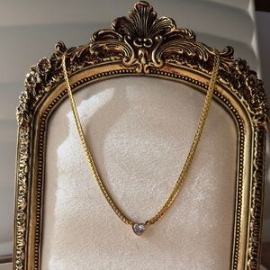 Elegant 18K Gold Plated Stainless Steel Necklace with Heart Pendant Waterproof